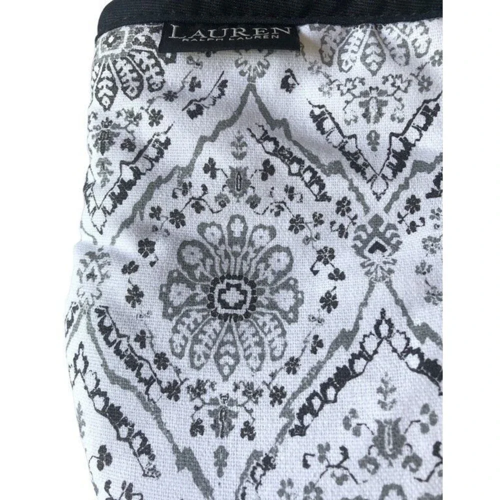 Ralph Lauren Medallion Mini Oven Mitts Neoprene Grips White Gray Black Set of 2